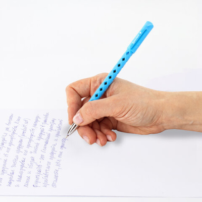 Ручка шариковая масляная BRAUBERG Orient Color, СИНЯЯ, корпус ассорти, В ДИСПЛЕЕ, игольчатый узел 0,7 мм, линия письма 0,35 мм - 27 руб. в alfabook
